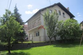 Samobor, Perivoj 8-sobna, Samobor, House