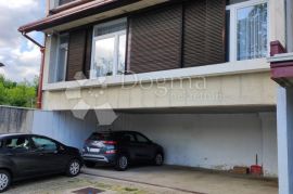 OBITELJSKI 3S STAN U SRCU KUMROVCA, Kumrovec, Appartement