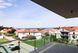 Izvrstan Penthouse sa pogledom na more!, Umag, Kвартира