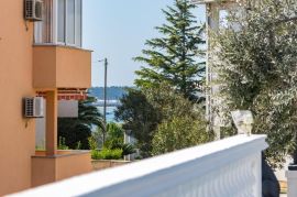 Stan sa bazenom na odličnoj lokaciji, Medulin, Istra, Medulin, Appartamento