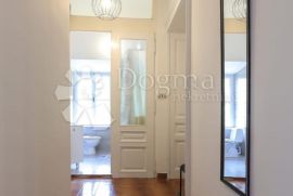 OPATIJA KOMFORAN STAN 69m2, Opatija, Apartamento