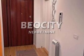 Novi Beograd, Blok 67a, (A blok)  -Uroša Martinovića, 1.0, 32m2, Novi Beograd, Apartamento