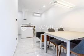 Hvar, jednosoban komforan stan s izlazom na veliku terasu- B1/S3, Hvar, Appartment