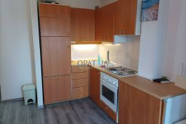 Obnovljen apartman na 1. katu!, Vodnjan, Appartement