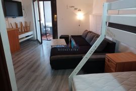 Obnovljen apartman na 1. katu!, Vodnjan, Διαμέρισμα