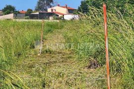 Mješovito građevinsko zemljište - Radeki Polje blizu Pule, Marčana, Terreno