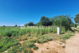 Mješovito građevinsko zemljište - Radeki Polje, Marčana, Terreno