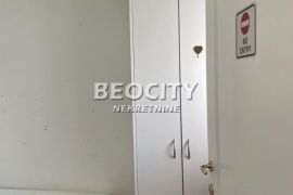 Novi Sad, Centar, Trg Marije Trandafil, 1.5, 38m2, Novi Sad - grad, Appartement