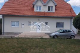 Barajevo - Lipovica - 320m2 ID#15999, Barajevo, Kuća