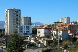 Zamet, poslovni prostor na frekventnoj poziciji, Rijeka, Immobili commerciali