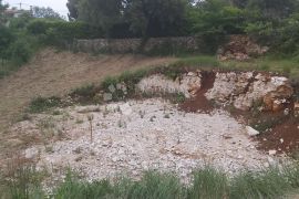 Zemljište s građevinskom dozvolom za obiteljsku kuću, Marčana, Land