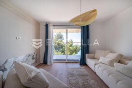 Rovanjska, dizajnerski luksuzan jednosobni stan s pogledom i pristupom plaži NKP 80 m2 - S2, Jasenice, Appartement