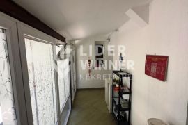 Dorćol - renoviran - parking - nameštaj ID#125663, Stari Grad, Flat