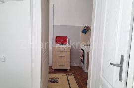 Zemun, namešten jednosoban stan, Zemun, Appartement