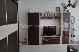 Prvomajska, ,2.0, C.G., 58m2, uknjižen, Zemun, Appartamento