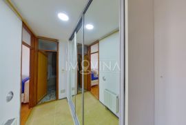 Dvosoban stan za najam 50m2, Dobrinja, Sarajevo Novi Grad, Appartement