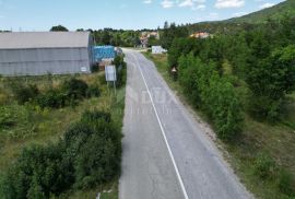 MATULJI, JURDANI, RUPA- građevinsko zemljište 6750m2 s GRAĐ. DOZVOLOM za halu i poslovno stambenu zgradu, Matulji, Land