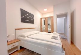RIJEKA, CENTAR - Moderan apartman, 2. kat, 73m2, 2S+DB, odlična lokacija, Rijeka, Flat