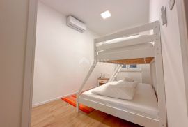 RIJEKA, CENTAR - Moderan apartman, 2. kat, 73m2, 2S+DB, odlična lokacija, Rijeka, Kвартира