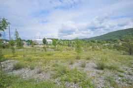 MATULJI, RUPA - građevinsko zemljište 15000 m2 u komercijalnoj zoni, Matulji, Land