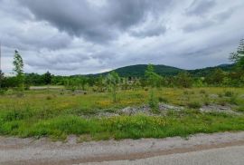 MATULJI, RUPA - građevinsko zemljište 15000 m2 u komercijalnoj zoni, Matulji, Land