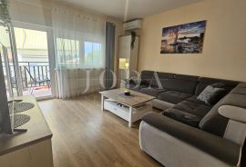 Selce stan sa garažom i okućnicom, Crikvenica, Appartement