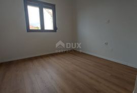 BAKAR, HRELJIN - kuća 150 m2, sa dva stana, novogradnja, Bakar, House