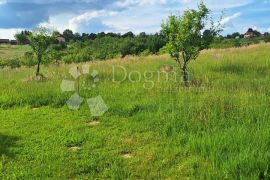 PREKRASNO GRAĐEVINSKO ZEMLJIŠTE VUKANOVEC, Gornji Mihaljevec, Земля