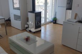 LIJEPO UREĐENI APARTMAN MALINSKA, Malinska-Dubašnica, Διαμέρισμα