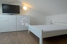 LIJEPO UREĐENI APARTMAN MALINSKA, Malinska-Dubašnica, Διαμέρισμα