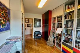 Fenomenalan 4-soban stan u Stenjevcu, Stenjevec, Apartamento