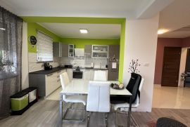 Pobri, 3S+DB, 2 parkirna mjesta, Opatija - Okolica, Appartement