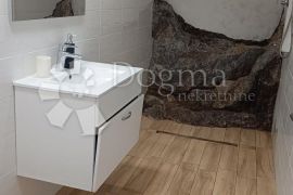 Rijeka, Kantrida, stan 40 m2 + 5 m2 terasa, Rijeka, Stan