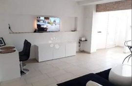 Rijeka, Kantrida, stan 85 m2, 2s+db, Rijeka, Appartamento