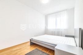 Zagreb, Lovinčićeva, predivan dvosoban stan za najam + GPM, NKP 69.05 m2, Zagreb, Apartamento