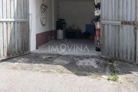 Garaža u centru grada, naselje Koševo, Sarajevo Centar, Garaj
