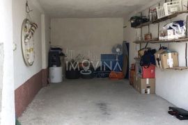 Garaža u centru grada, naselje Koševo, Sarajevo Centar, Garagem
