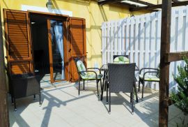 ISTRA, POREČ (okolica) - Dvosoban stan u prizemlju sa vrtom i bazenom, Poreč, Apartamento