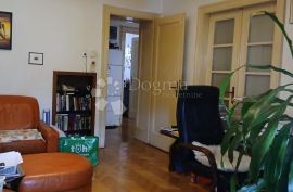 Komforan trosoban na vrhunskoj lokaciji !, Split, Appartement