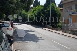 Komforan trosoban na vrhunskoj lokaciji !, Split, Διαμέρισμα