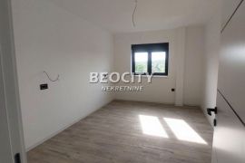 Novi Sad, Petrovaradin, Čajkovskog, 4.0, 92m2, Novi Sad - grad, Flat