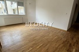 Novi Sad, Salajka, Branka Radičevića, 3.5, 80m2 Nov odmah useljiv troiposoban stan u blizini centra grada., Novi Sad - grad, Appartement