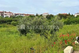 Na prodaju građevinsko zemljište u Vinkuranu, Medulin, Land