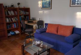 RIJEKA, BULEVARD - 3SKL, 85 m2, tri balkona!, Rijeka, Appartement