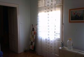 RIJEKA, BULEVARD - 3SKL, 85 m2, tri balkona!, Rijeka, Appartamento