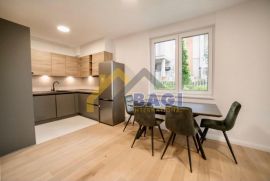 Prvi najam- Britanac, Gornji Grad - Medveščak, Apartamento