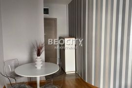 Novi Sad, Centar, Maksima Gorkog, 2.5, 60m2, Novi Sad - grad, Kвартира