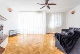 Split, Meje, komforan stan za dugoročan najam, Split, Apartamento