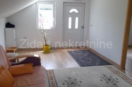 Odlična kuća, Meljak, 102m2 + 11ari, Barajevo, Maison