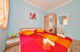 Apartmanska kuća nedaleko mora, Umag, Istra, Umag, Famiglia